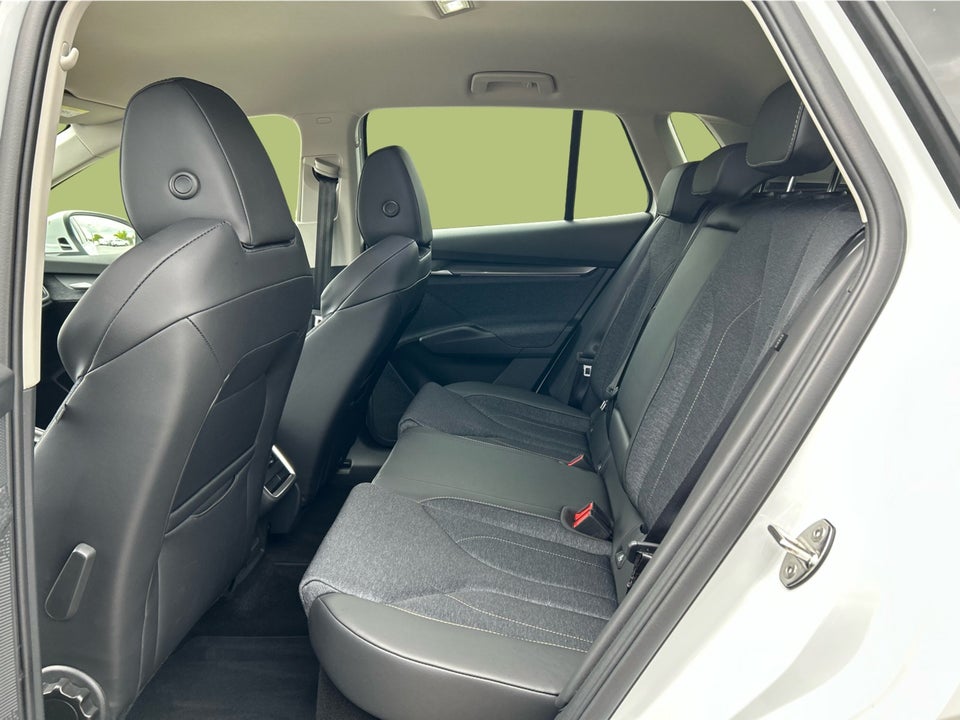 Skoda Elroq 85 iV Loft 5d