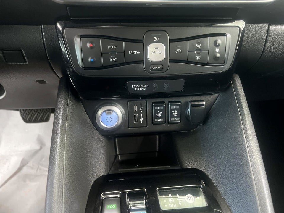 Nissan Leaf 40 N-Connecta 5d