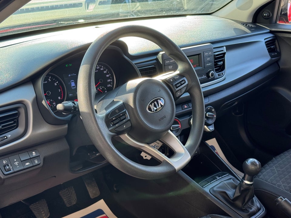 Kia Rio 1,2 CVVT Base 5d