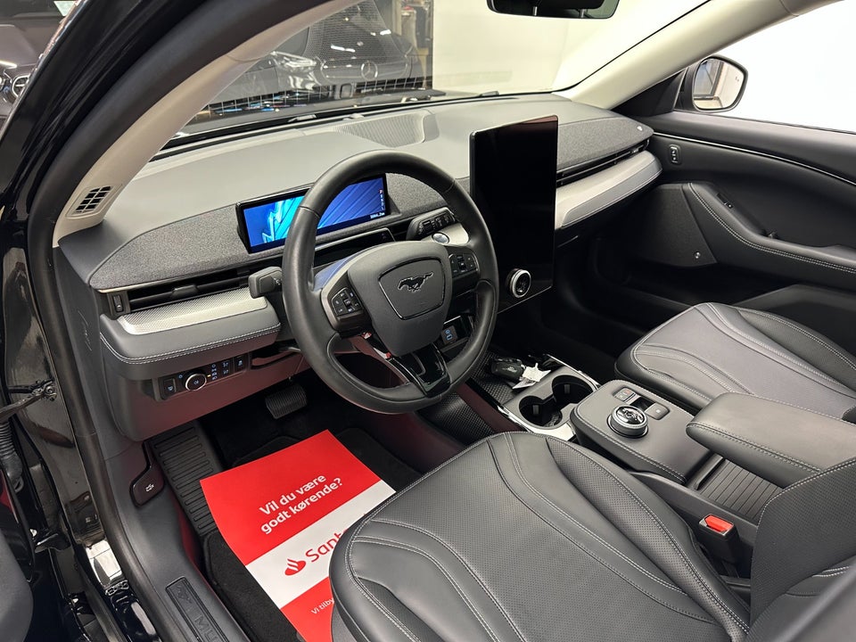 Ford Mustang Mach-E 75 Premium Standard Range 5d