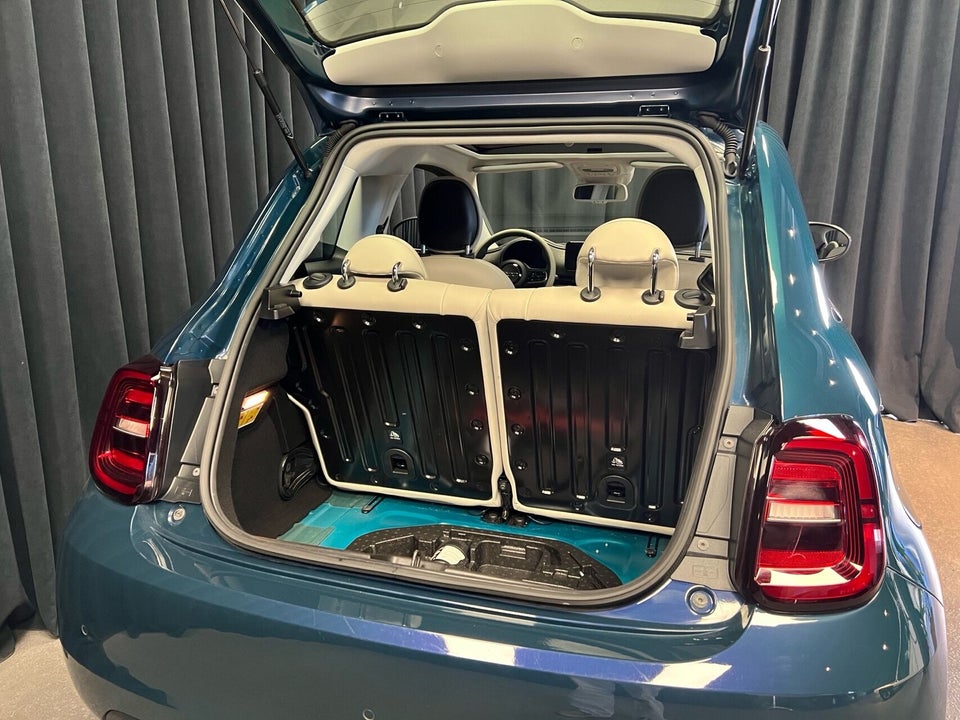 Fiat 500e 42 la Prima 3d