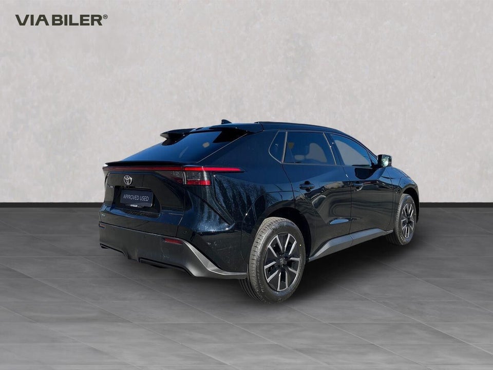 Toyota bZ4X 73 Executive 5d