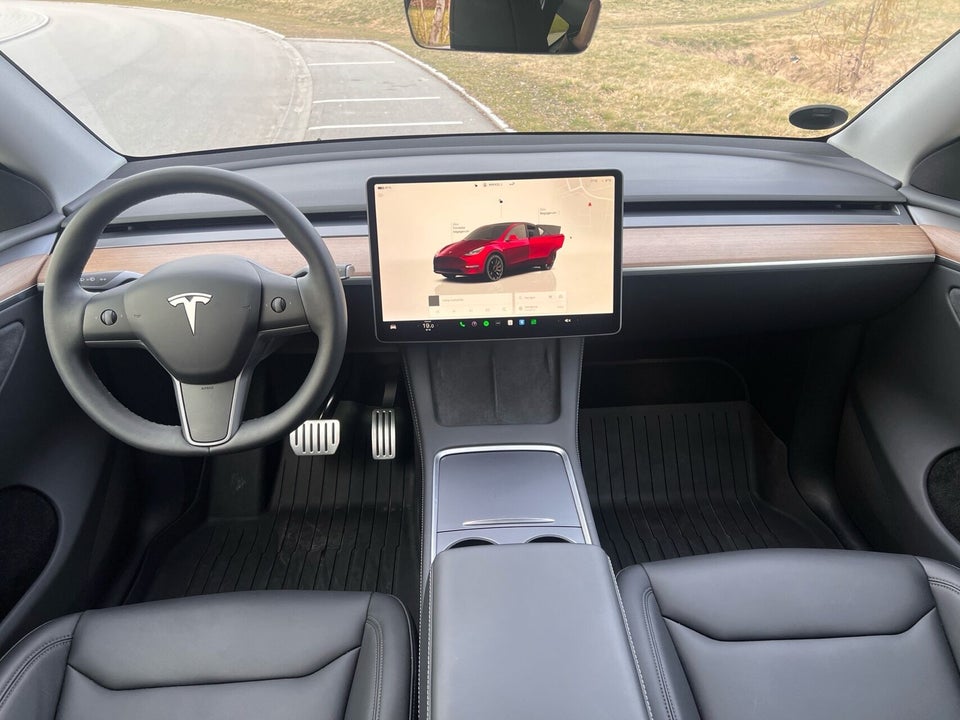 Tesla Model Y Performance AWD 5d