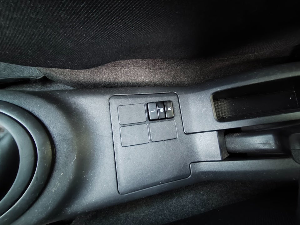 Toyota Yaris 1,3 Luna 5d