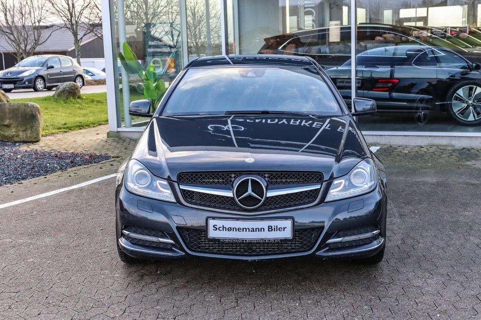 Mercedes C180 1,6 Avantgarde Coupé aut. 2d