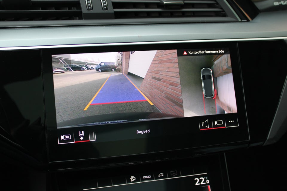 Audi e-tron 55 Advanced quattro 5d