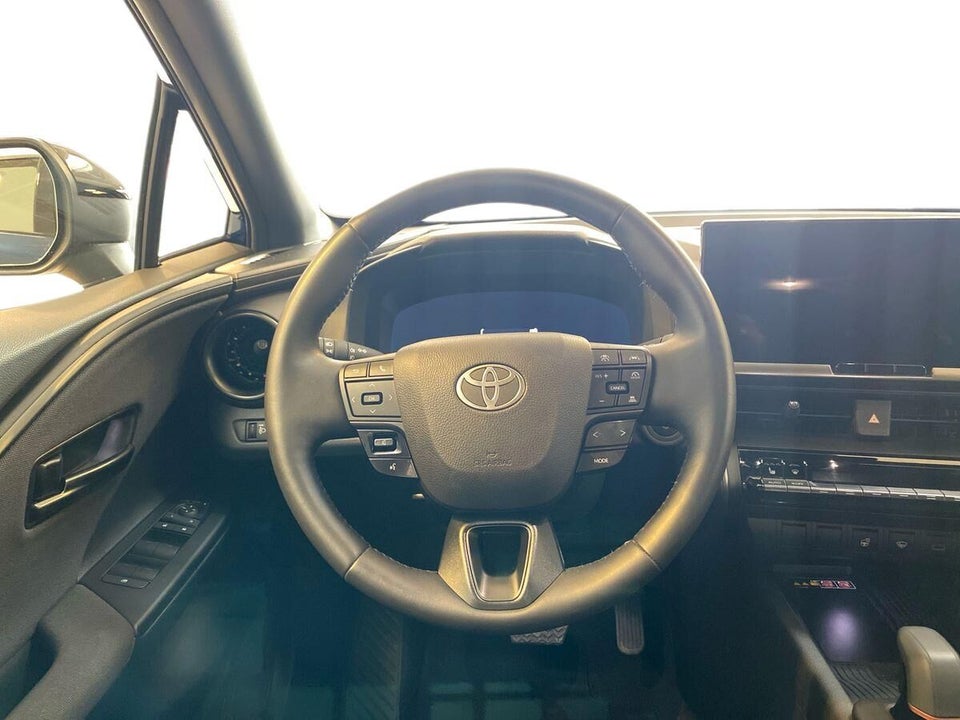 Toyota C-HR 1,8 Hybrid Style 5d