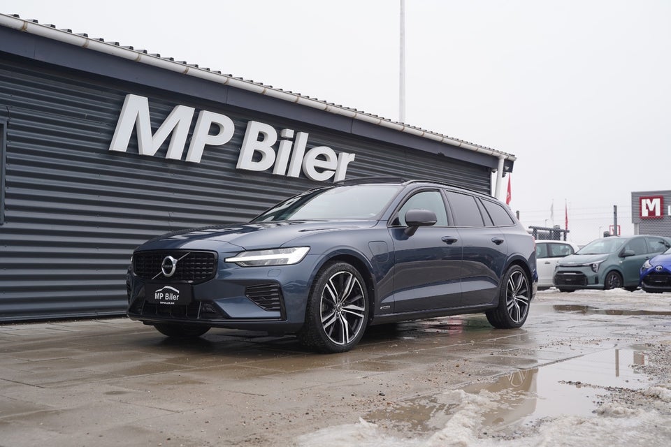Volvo V60 2,0 T6 ReCharge R-Design aut. AWD 5d