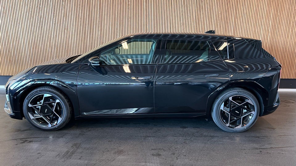 Kia EV4 81 Long Range GT-Line 5d