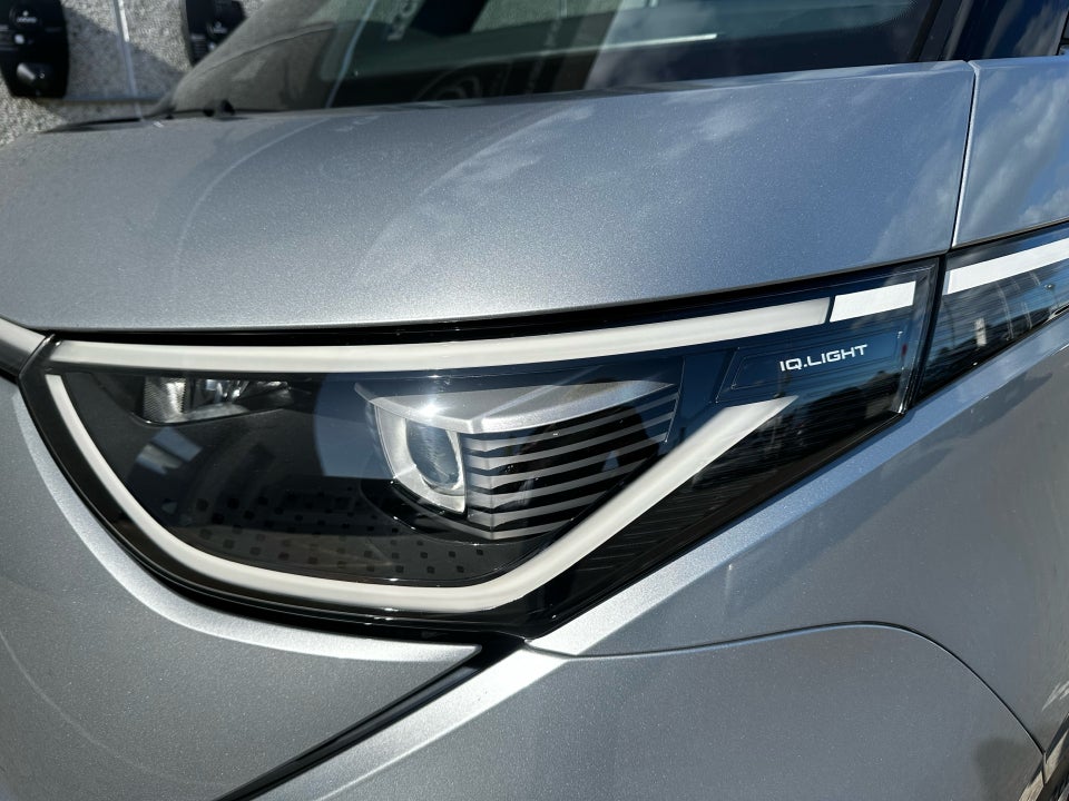 VW ID.Buzz 77 Pro SWB 5d