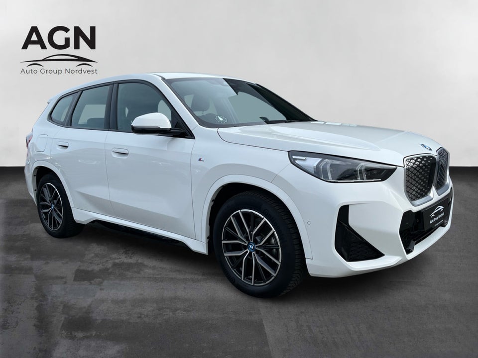 BMW iX1 eDrive20 M-Sport 5d