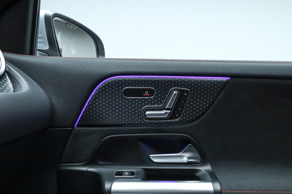 Mercedes EQA350 AMG Line Premium 4Matic 5d