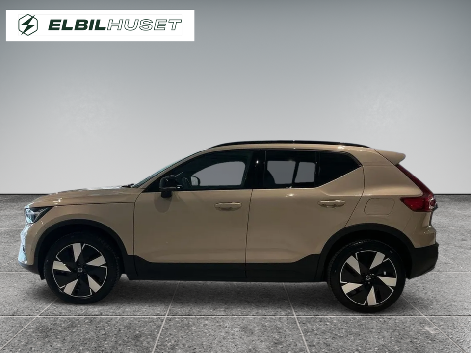 Volvo EX40 Extended Range Plus 5d