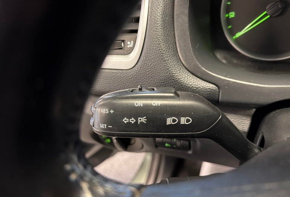 Skoda Roomster 1,6 16V Comfort 5d