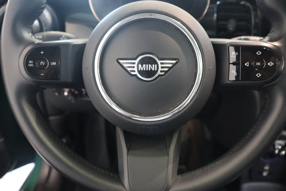 MINI Cooper SE Maximise 3d