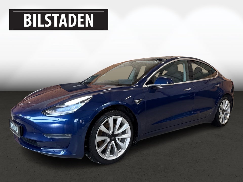 Tesla Model 3 Long Range AWD 4d