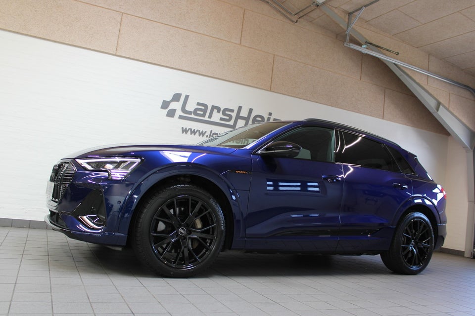 Audi e-tron 55 S-line quattro 5d