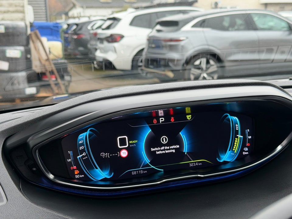 Peugeot 3008 1,6 Hybrid Allure Limited EAT8 5d