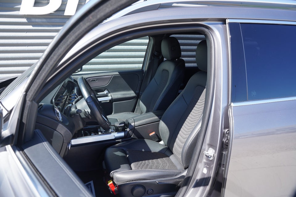Mercedes EQB250 Progressive 5d