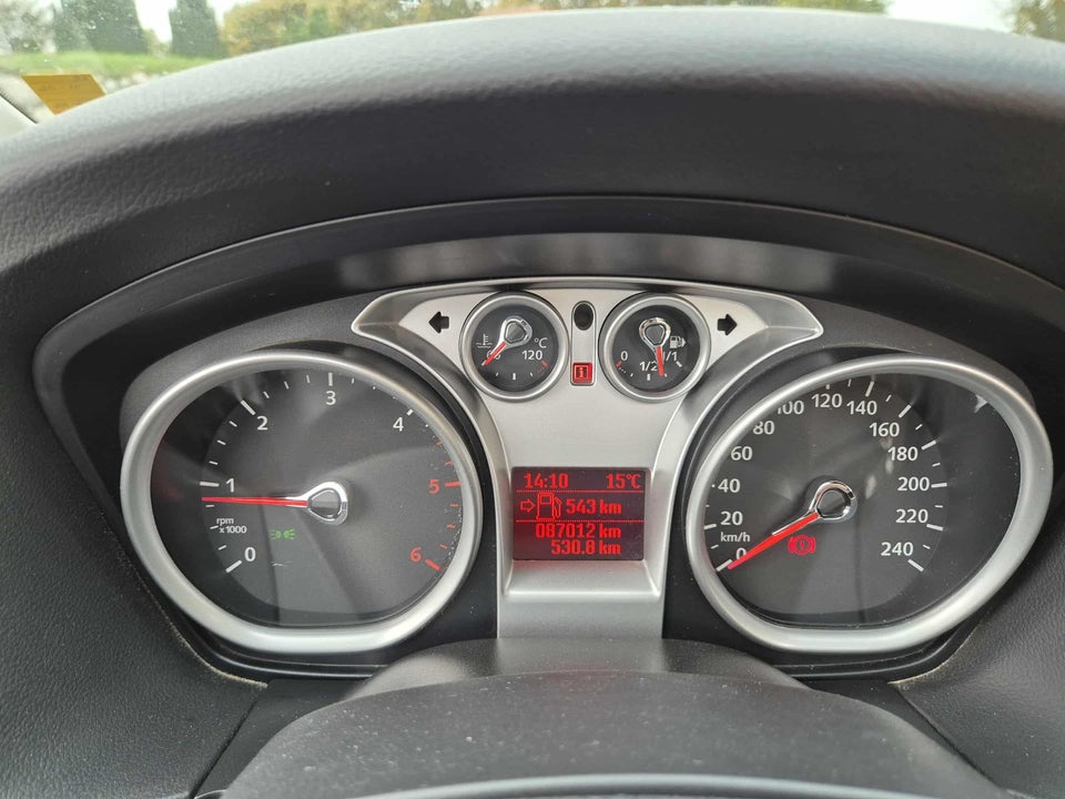 Ford Focus 2,0 Cabriolet TDCi Titanium 2d