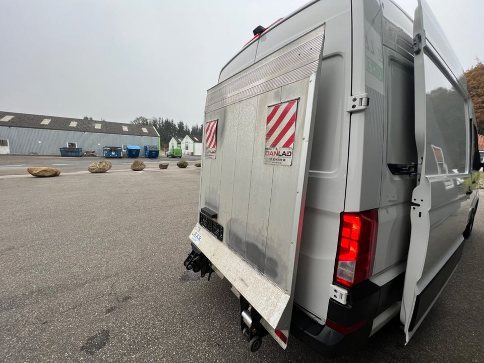 VW Crafter 35 2,0 TDi 177 Kassevogn L3H3