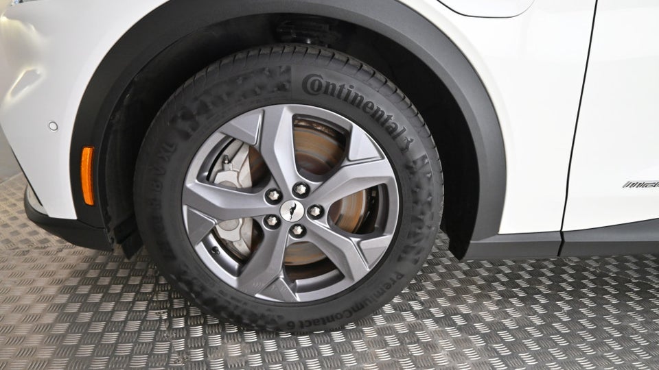 Ford Mustang Mach-E 68 Standard Range 5d