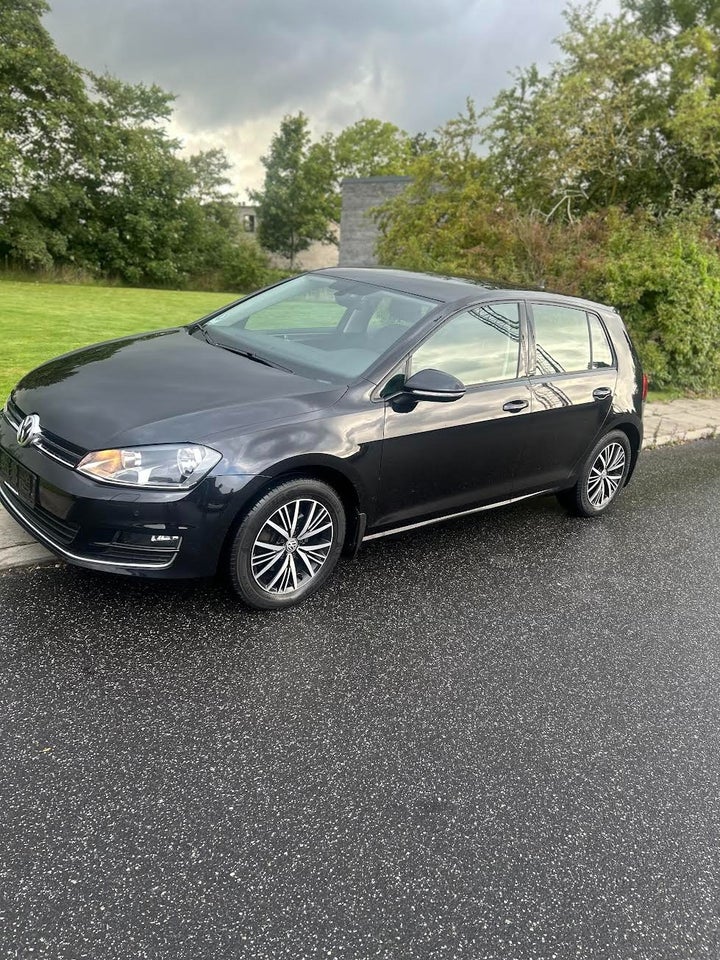 VW Golf VII 1,4 TSi 125 Allstar BMT 5d