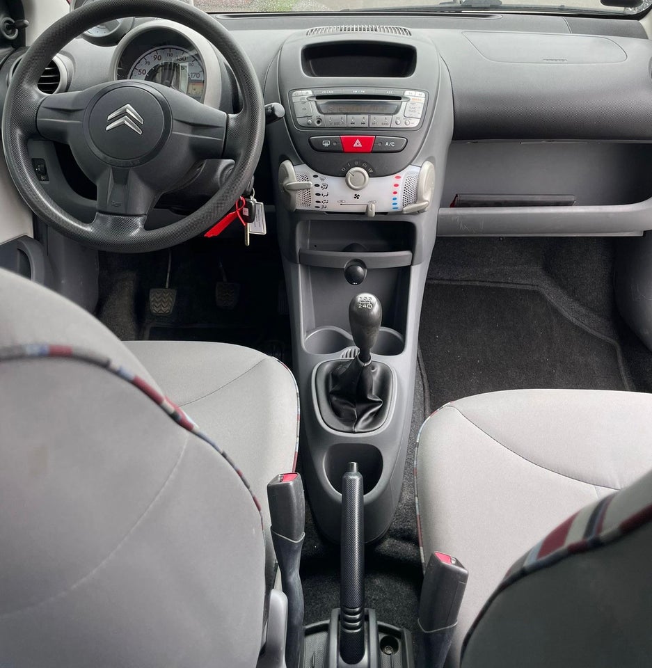 Citroën C1 1,0i Attraction 5d