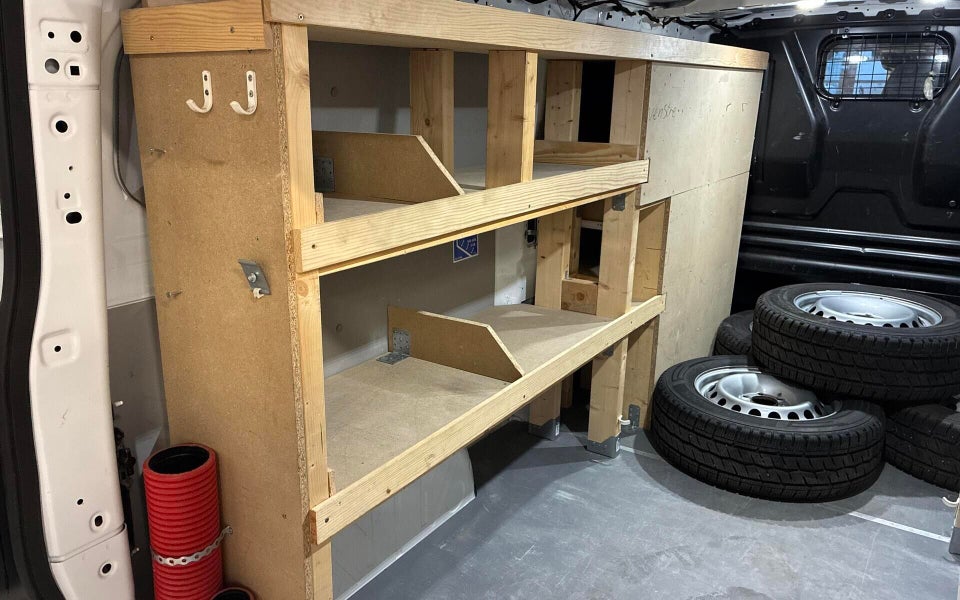 Ford Transit Custom 300L 2,0 EcoBlue Limited aut.