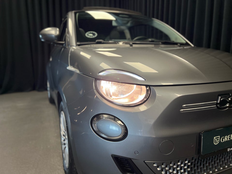 Fiat 500e 42 Icon Cabrio 2d