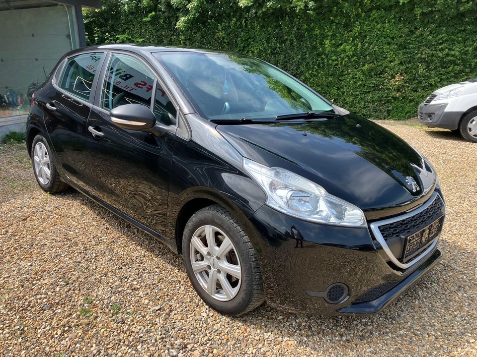Peugeot 208 1,0 VTi Access 5d