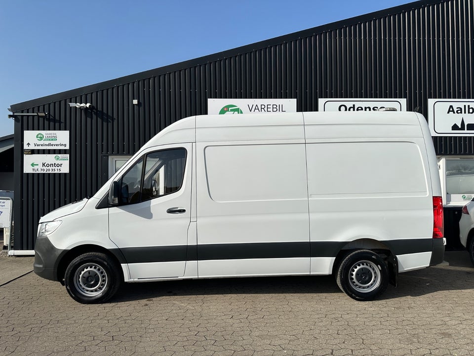 Mercedes Sprinter 317 2,0 CDi A2 Kassevogn aut. RWD