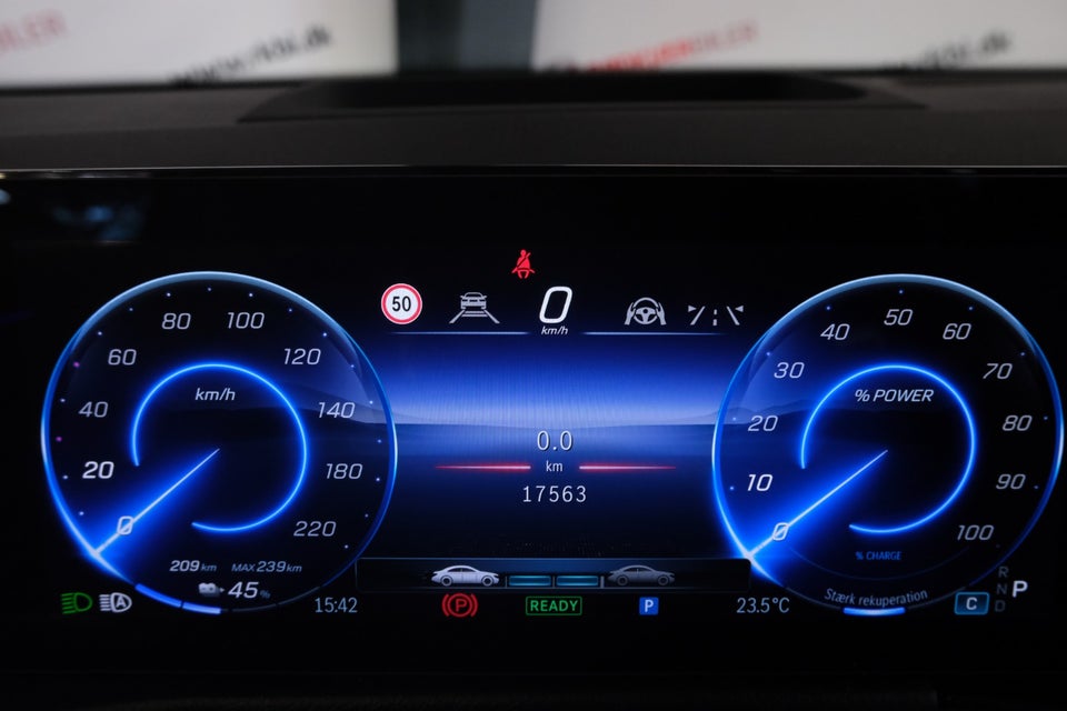 Mercedes EQB250+ AMG Premium 5d