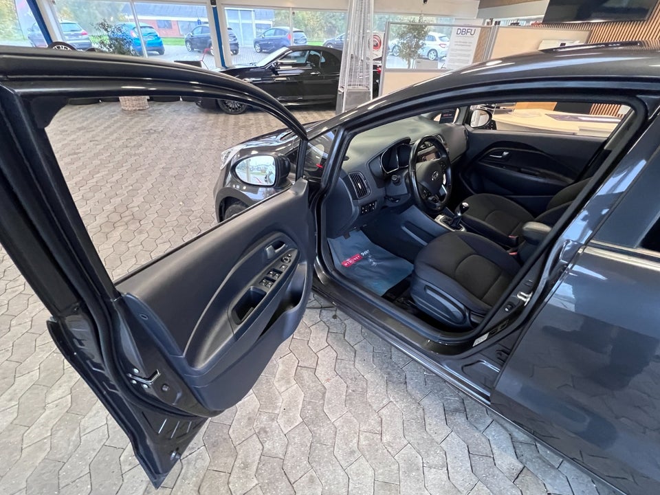 Kia Rio 1,2 CVVT Active 5d