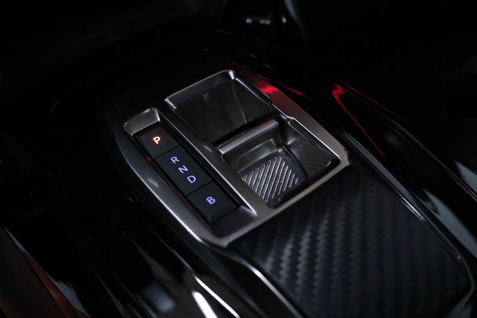 Peugeot e-2008 50 GT 5d