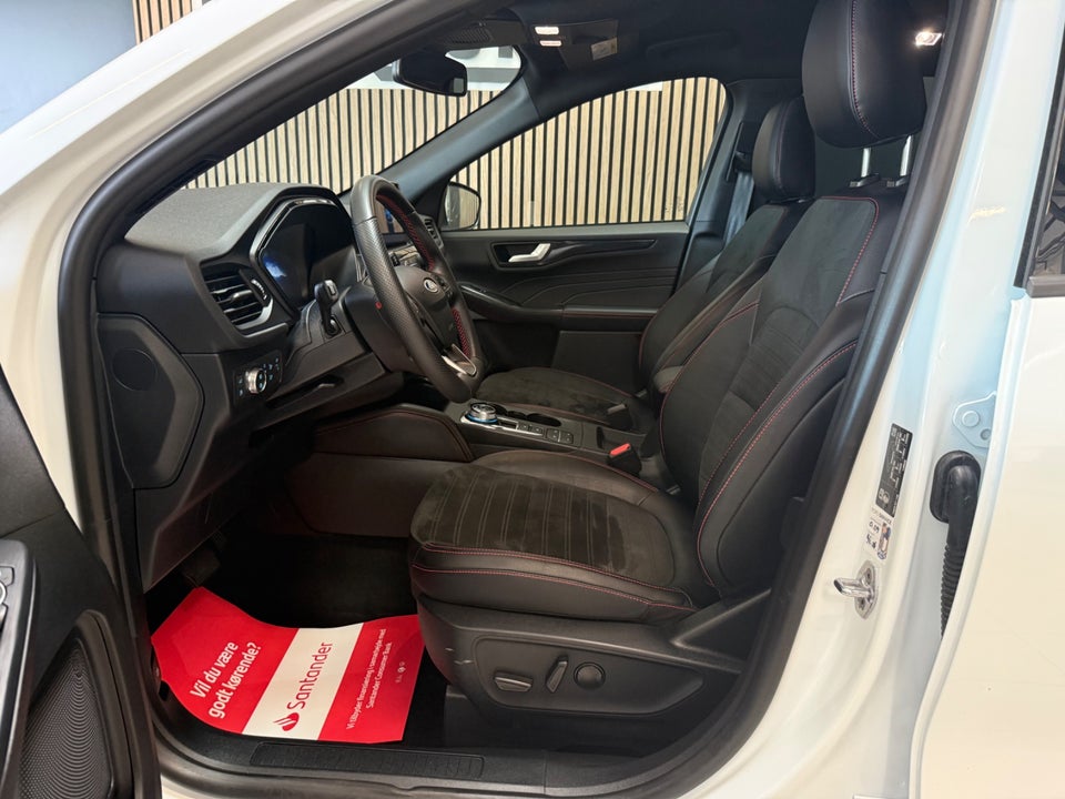 Ford Kuga 2,5 PHEV ST-Line X CVT 5d