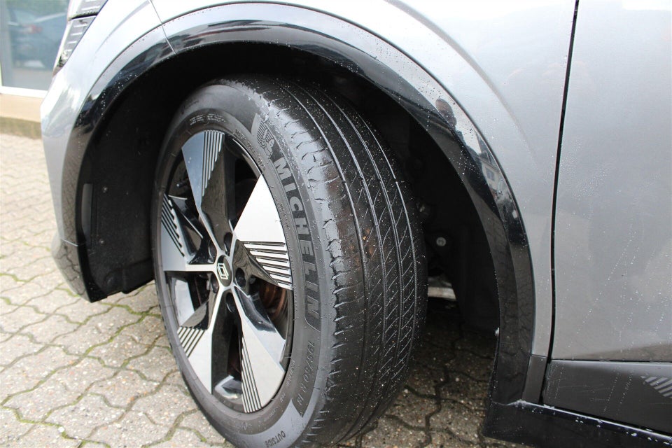 Renault Megane E-Tech 60 Equilibre 5d