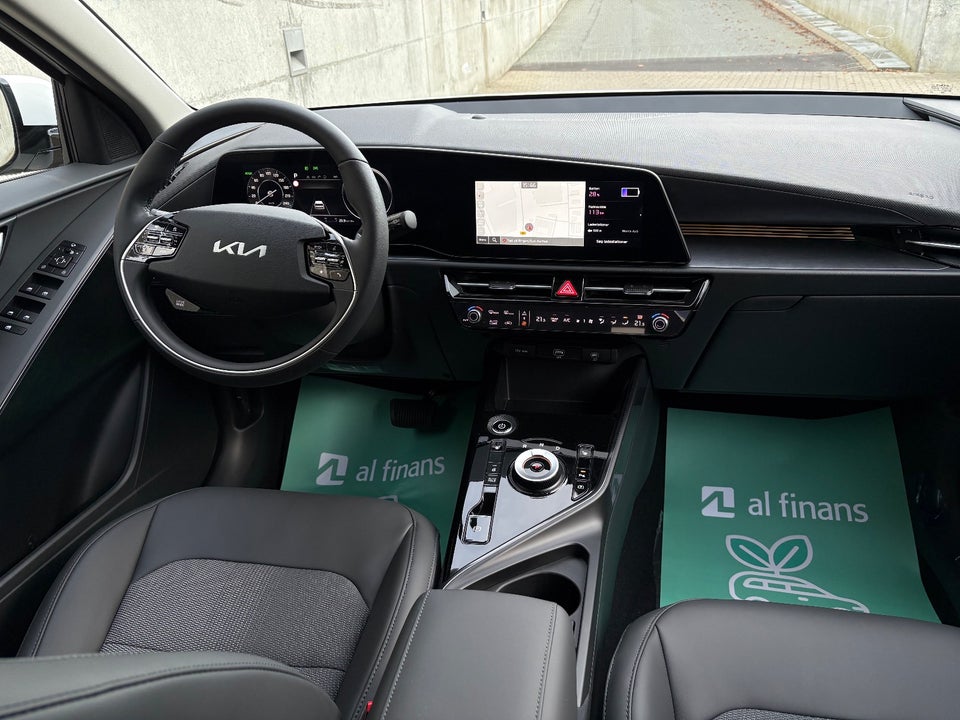 Kia Niro 64 EV Prestige 5d