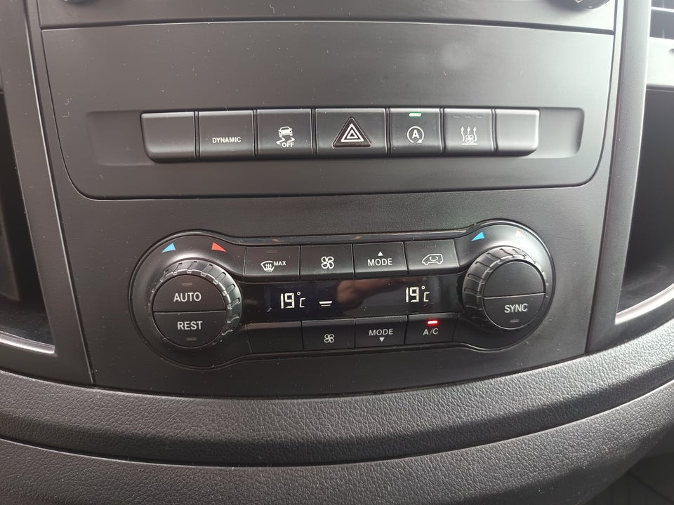 Mercedes Vito 119 2,2 CDi Complete aut. L