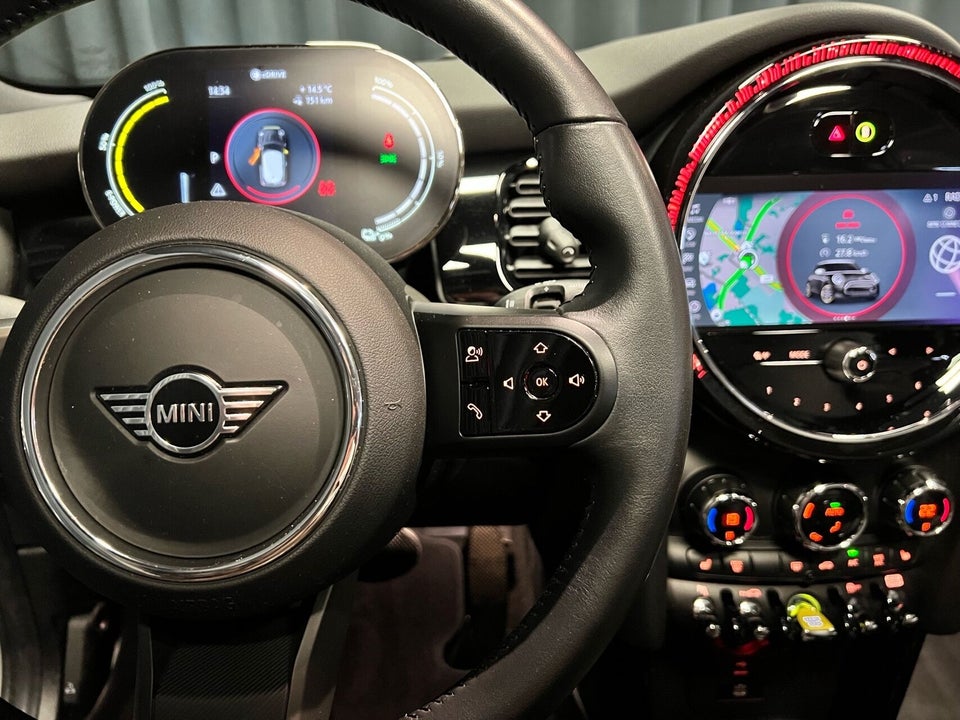 MINI Cooper SE Edition Premium Plus 3d