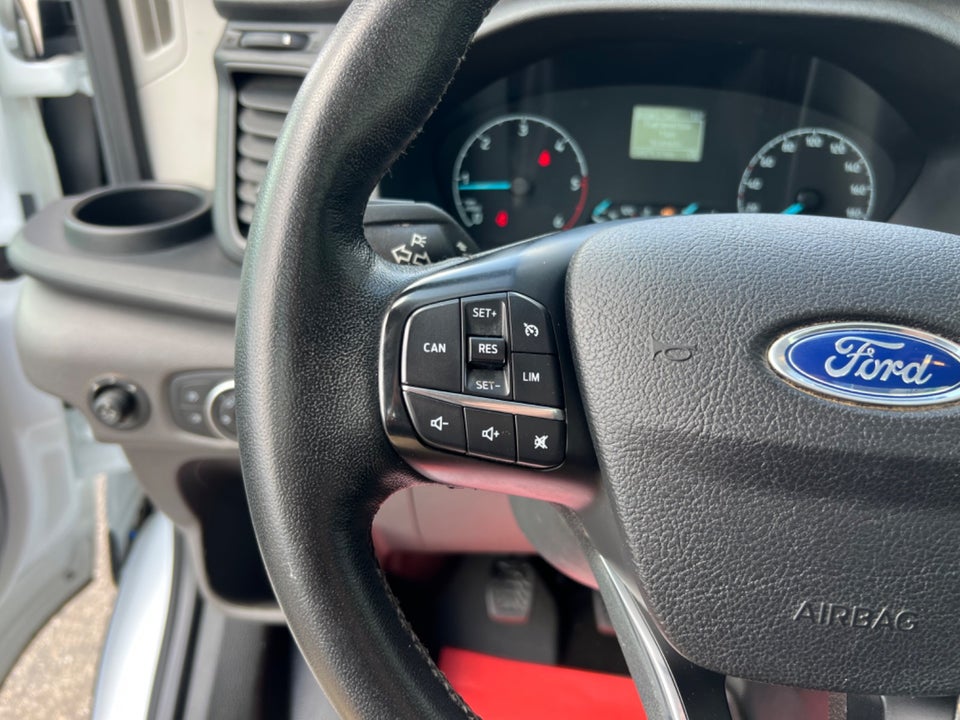 Ford Transit 350 L3 Chassis 2,0 TDCi 170 Trend H1 FWD