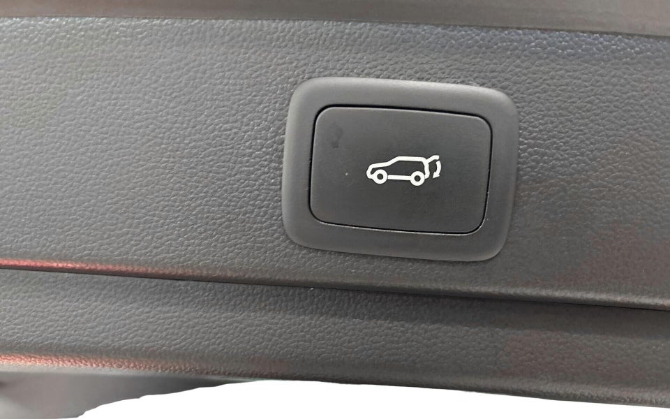 MG Marvel R Luxury 5d