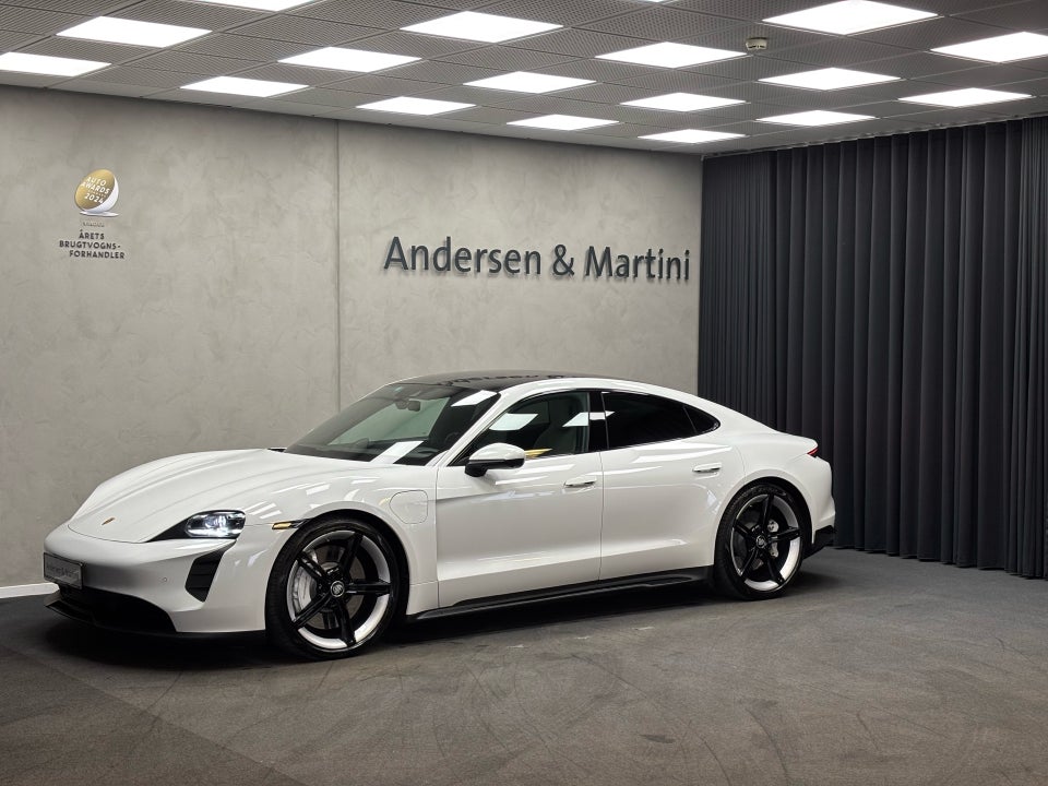 Porsche Taycan 4S Performance+ 4d