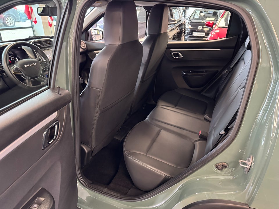 Dacia Spring Expression 5d