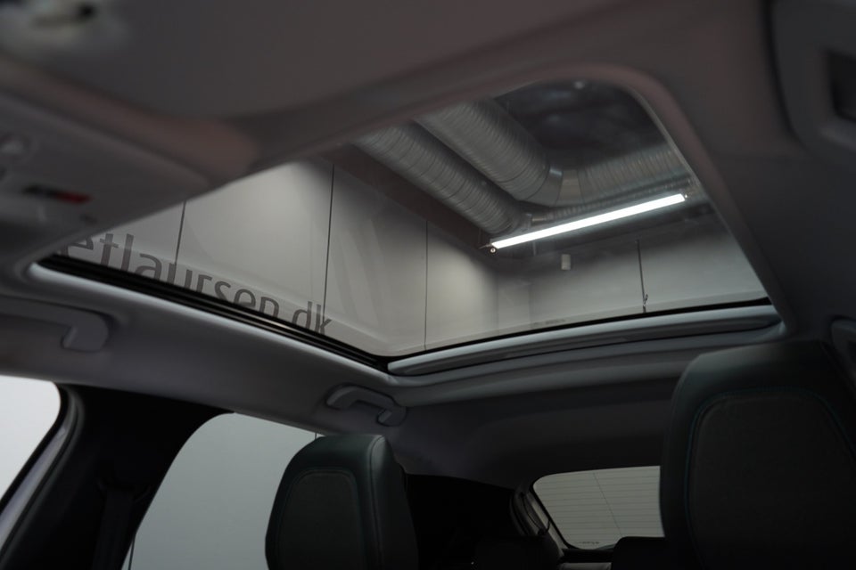 Peugeot 208 1,2 PureTech 100 Edition:210+ 5d