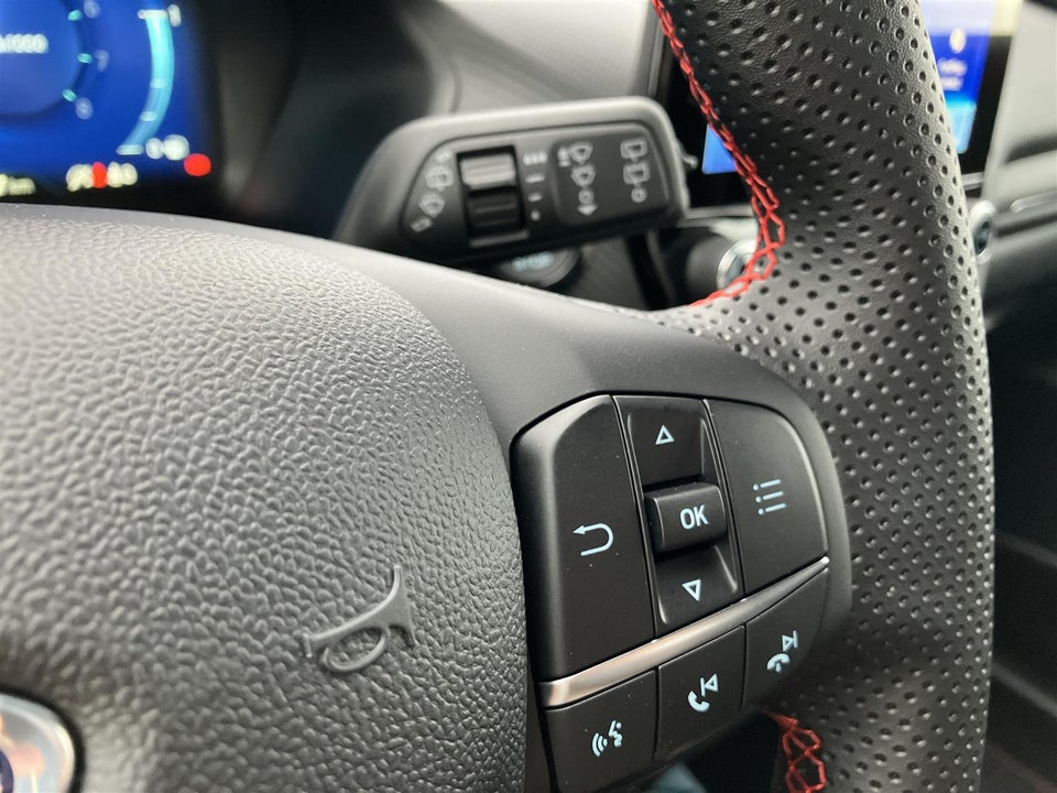 Ford Puma 1,0 EcoBoost mHEV ST-Line X 5d