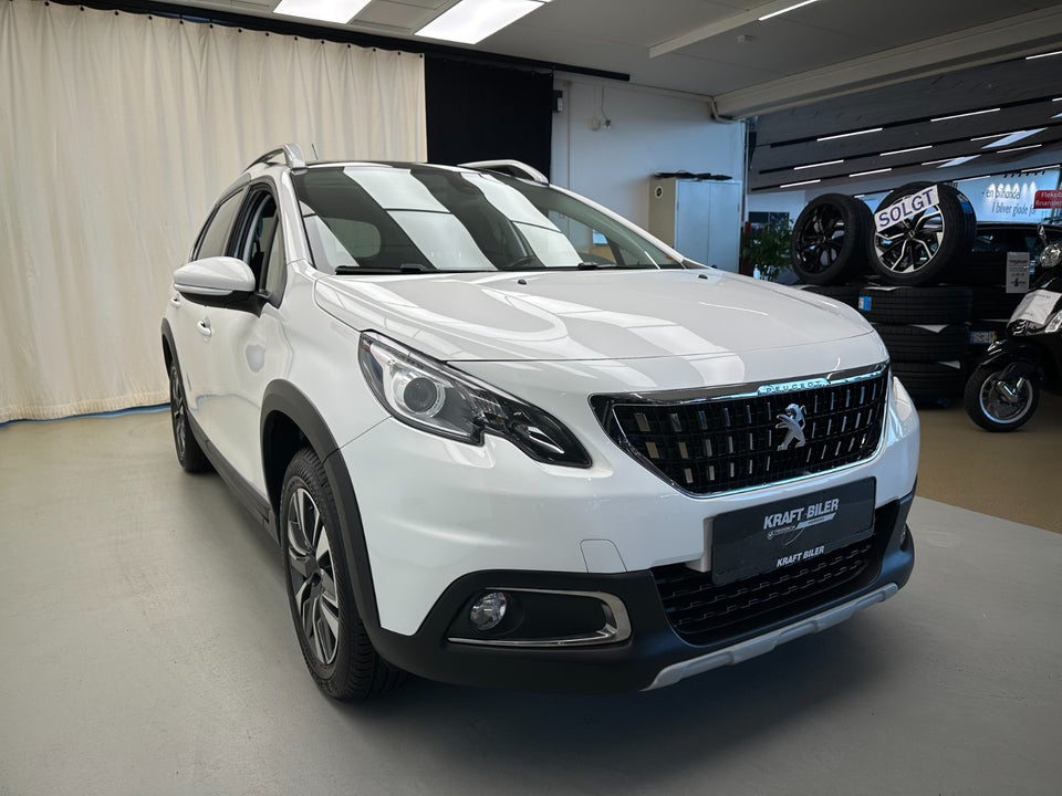 Peugeot 2008 1,2 PureTech 130 Allure+ 5d