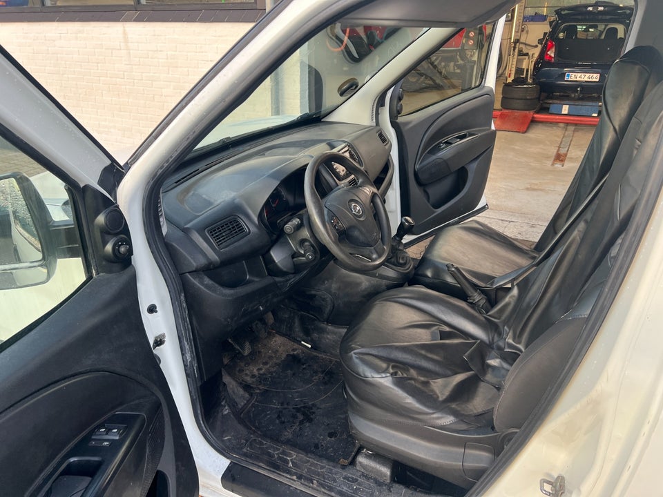 Opel Combo 1,3 CDTi 90 L2H1 eco 5d