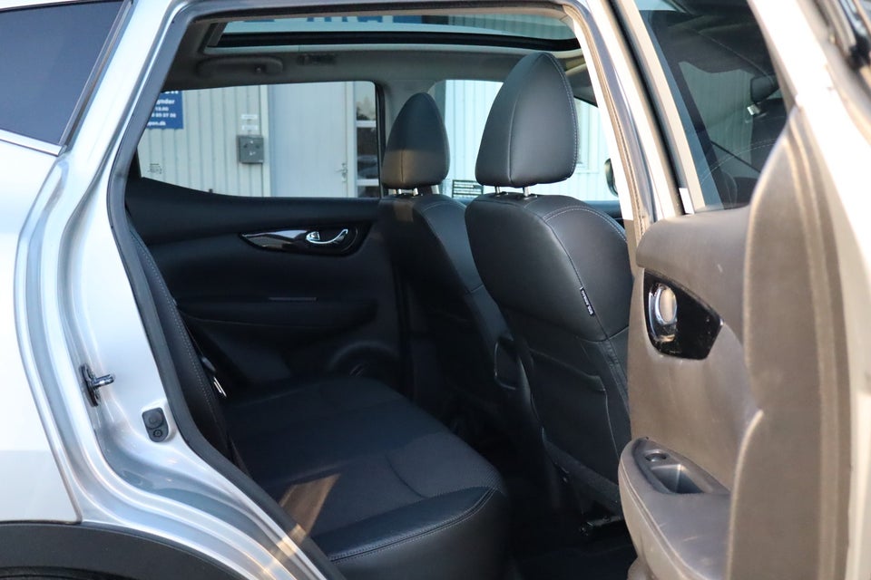 Nissan Qashqai 1,2 Dig-T 115 Tekna 5d