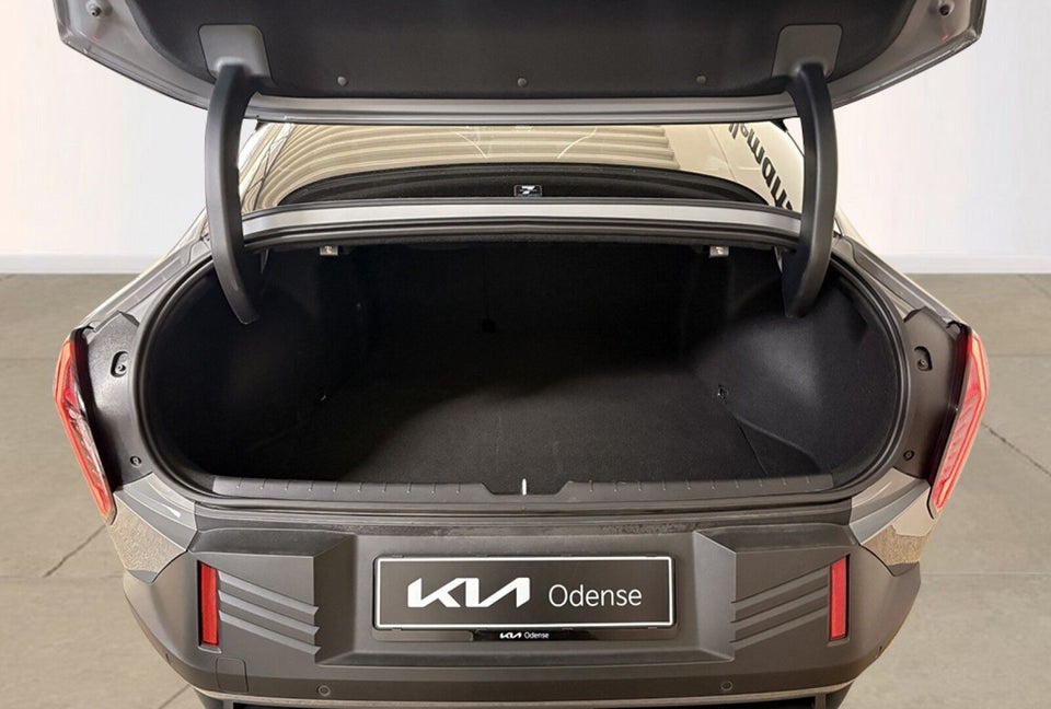 Kia EV4 81 Long Range Prestige Fastback 4d